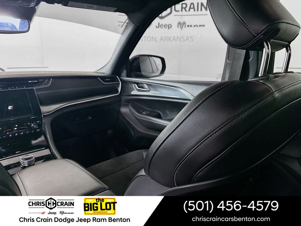 2023 Jeep Grand Cherokee L Altitude 4x4
