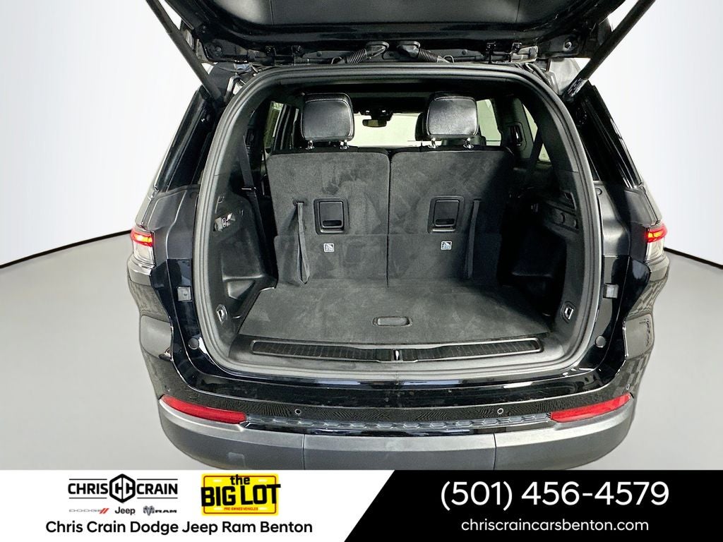 2023 Jeep Grand Cherokee L Altitude 4x4
