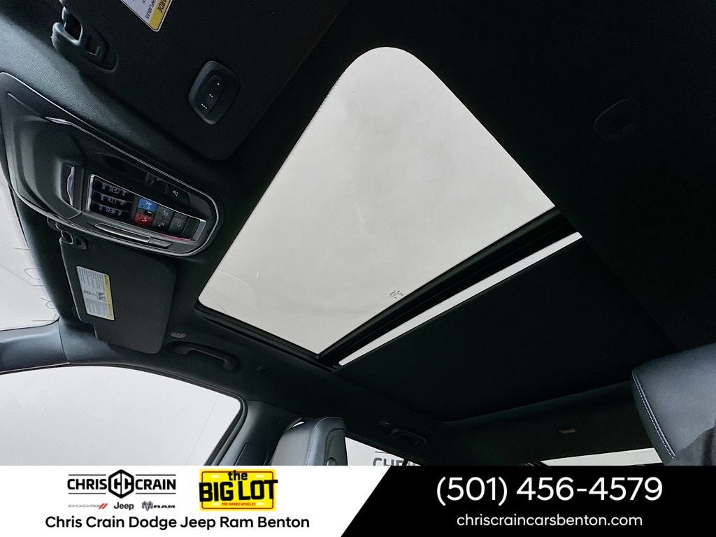 2023 Jeep Wagoneer Series II Carbide 4x2