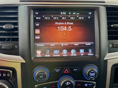 2017 RAM 1500 Lone Star Crew Cab 4x4 5'7' Box