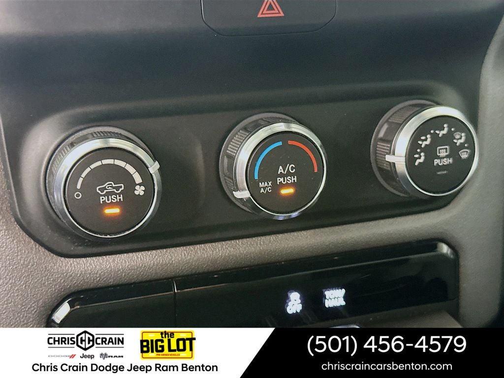 2022 RAM 1500 Big Horn Quad Cab 4x2 6'4' Box