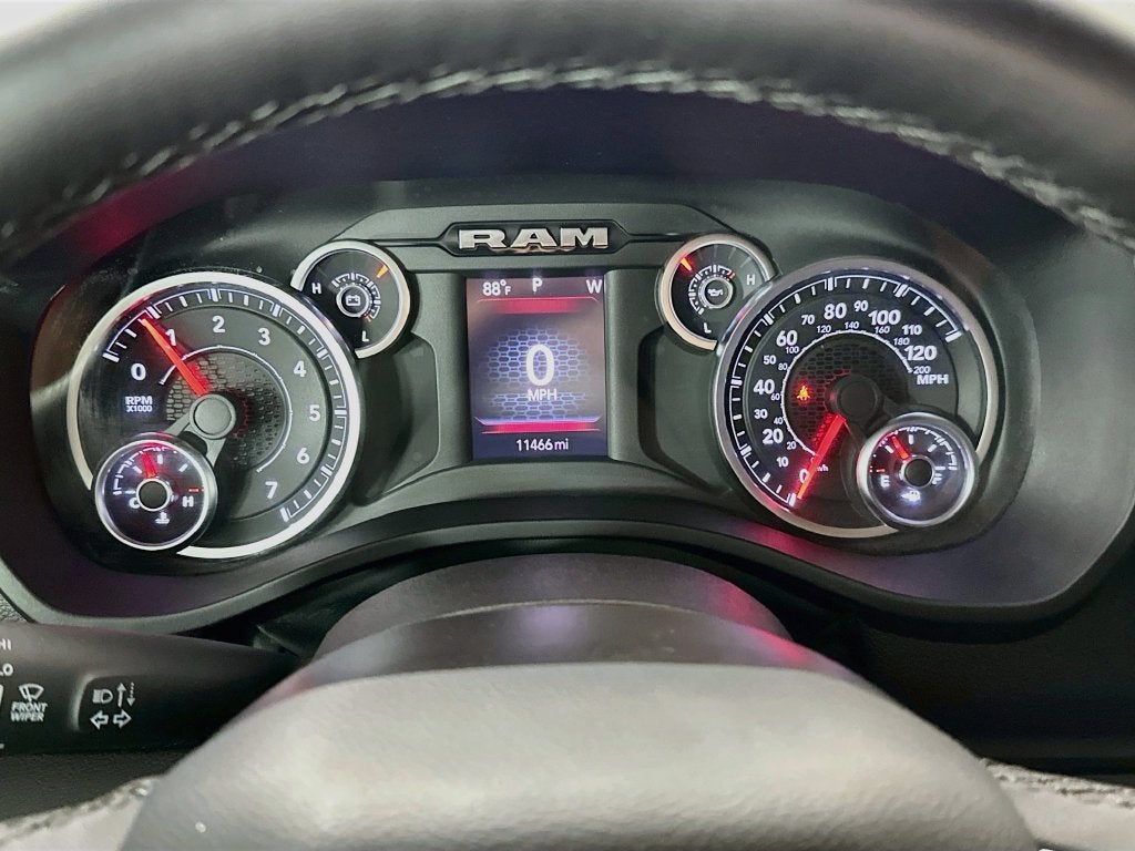 2025 RAM 1500 Lone Star Crew Cab 4x4 5'7' Box