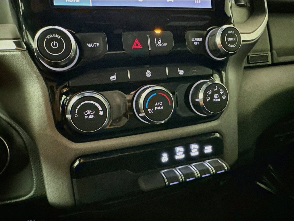 2025 RAM 1500 Lone Star Crew Cab 4x4 5'7' Box