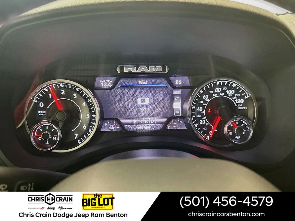 2022 RAM 1500 Big Horn Crew Cab 4x4 5'7' Box