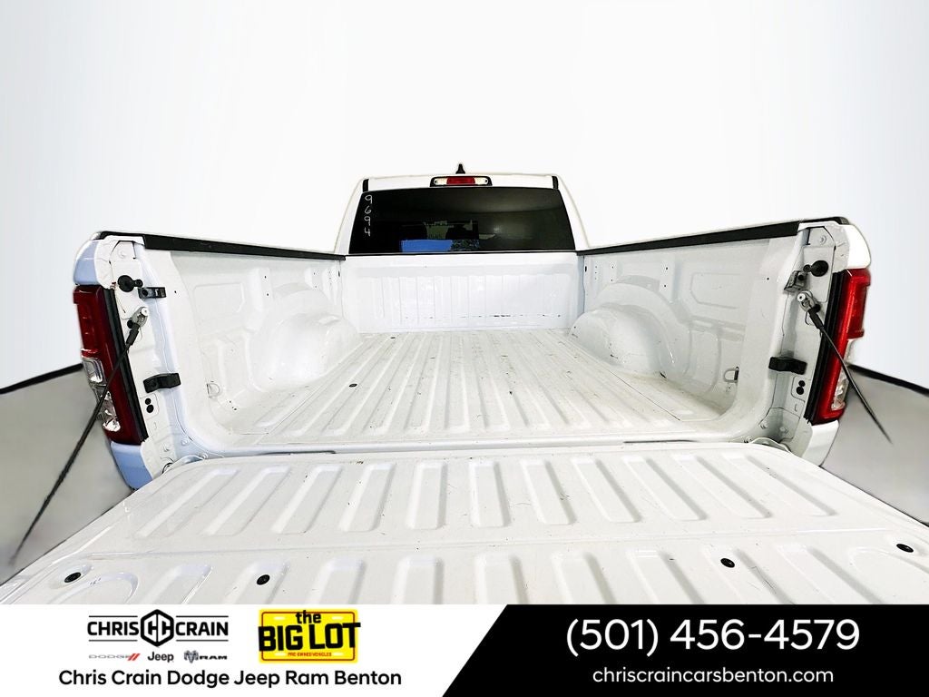 2022 RAM 1500 Big Horn Crew Cab 4x4 5'7' Box