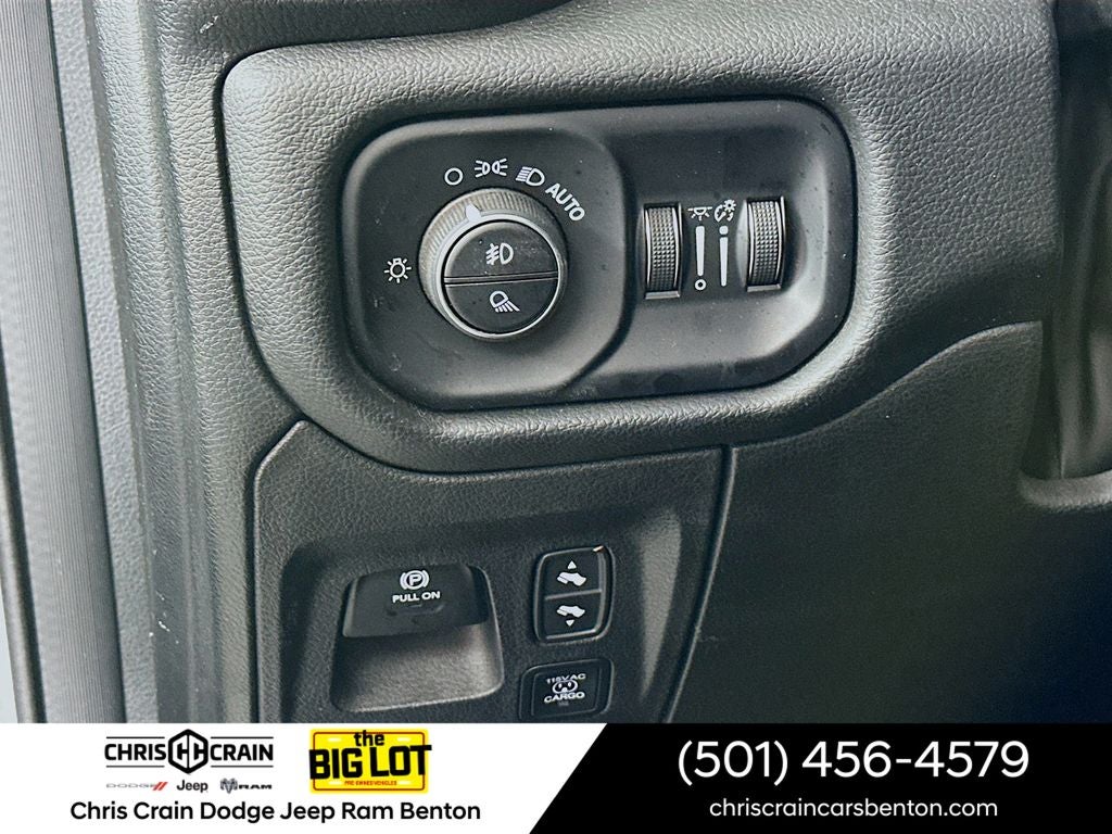 2025 RAM 1500 Big Horn Crew Cab 4x4 5'7' Box