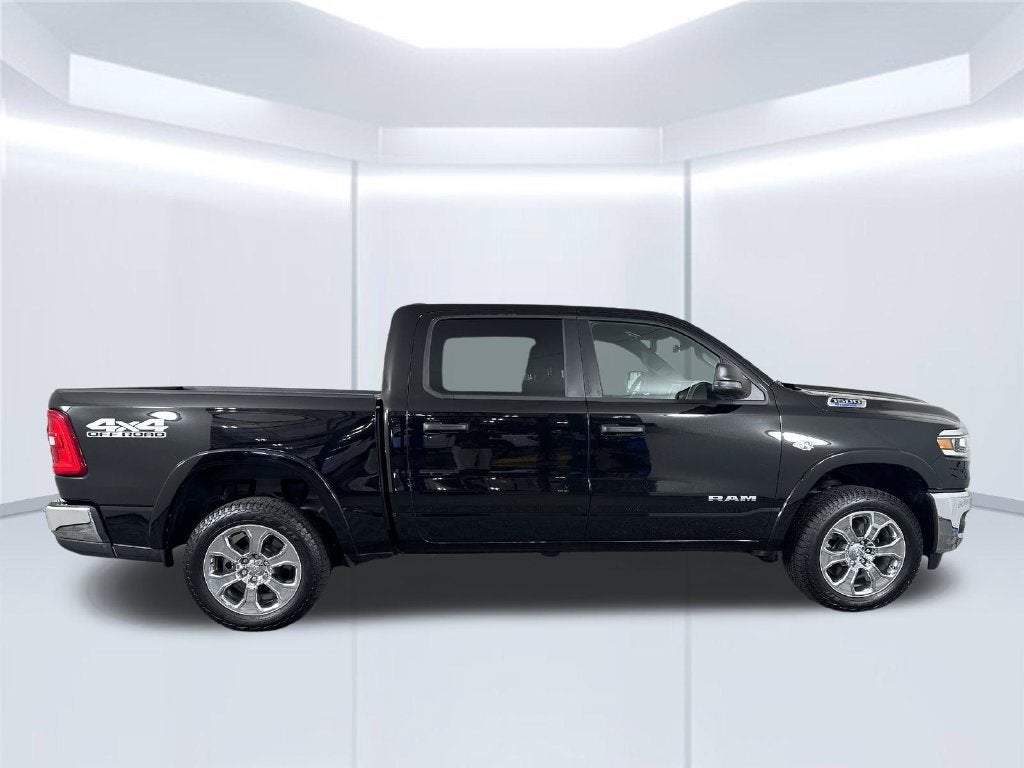 2026 RAM 1500 Big Horn Crew Cab 4x4 5'7' Box