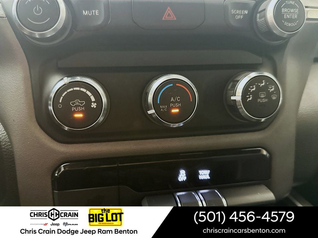 2021 RAM 1500 Big Horn Crew Cab 4x4 5'7' Box