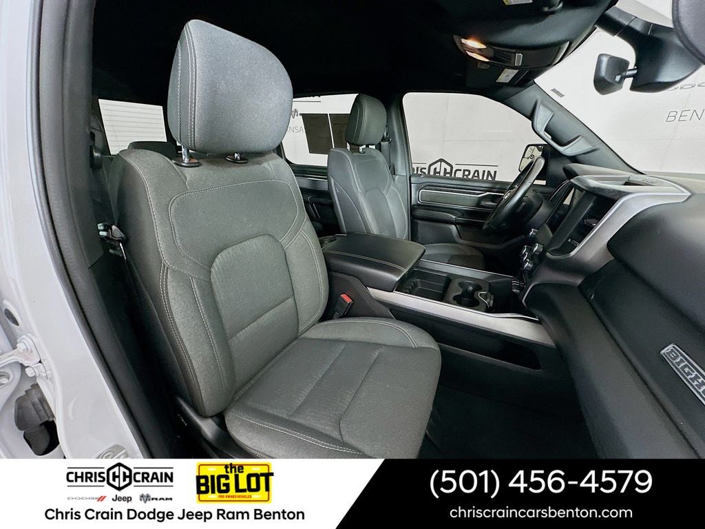 2021 RAM 1500 Big Horn Crew Cab 4x4 5'7' Box