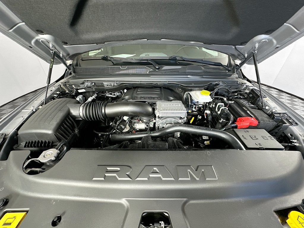 2026 RAM 1500 Big Horn Crew Cab 4x4 5'7' Box