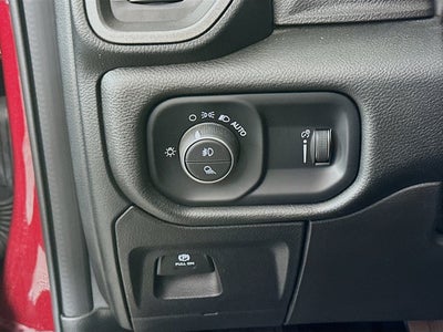 2026 RAM 1500 Warlock Crew Cab 4x4 5'7' Box