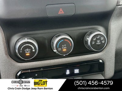 2024 RAM 1500 Tradesman Crew Cab 4x4 5'7' Box