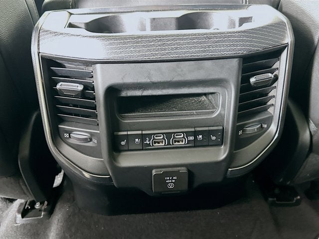 2019 RAM 1500 Limited Crew Cab 4x4 5'7' Box