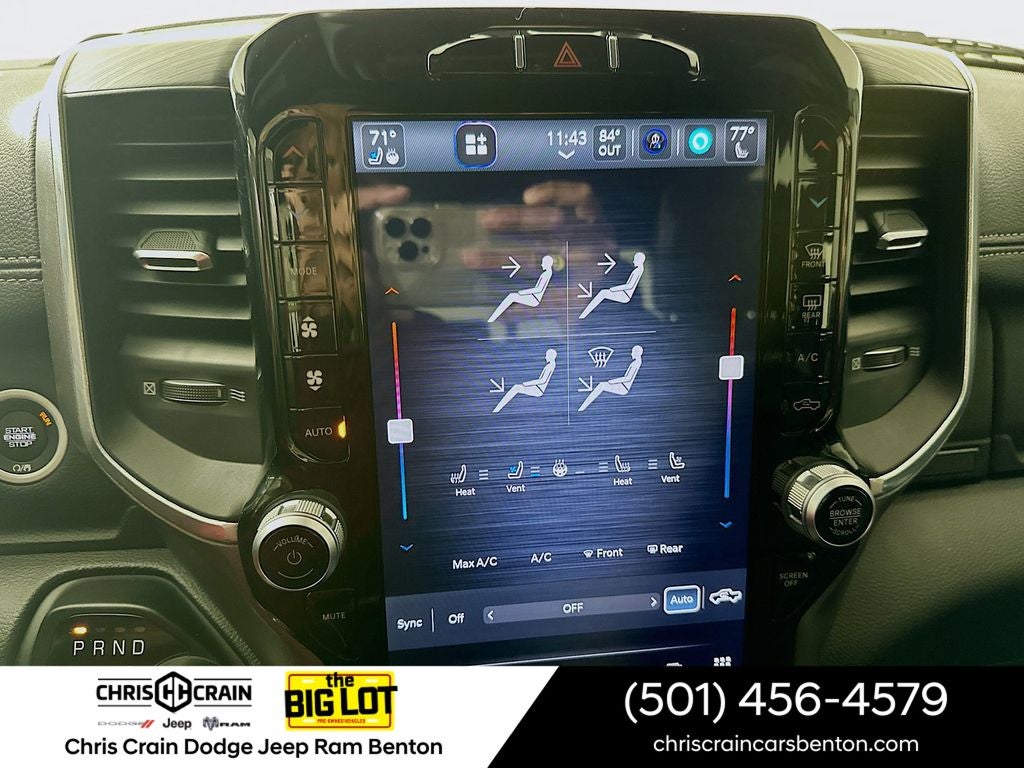 2023 RAM 1500 Laramie Crew Cab 4x4 5'7' Box