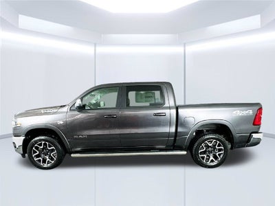 2026 RAM 1500 Laramie Crew Cab 4x4 5'7' Box