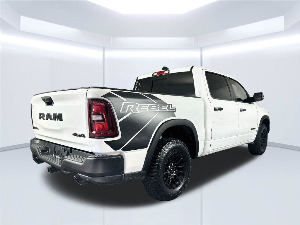 2025 RAM 1500 Rebel Crew Cab 4x4 5'7' Box