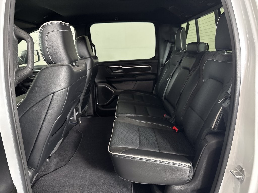 2026 RAM 1500 Laramie Crew Cab 4x4 6'4' Box