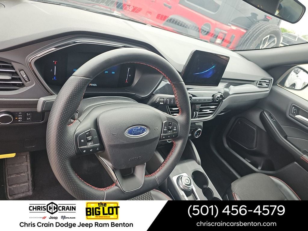 2025 Ford Escape ST-Line