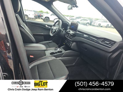 2025 Ford Escape ST-Line