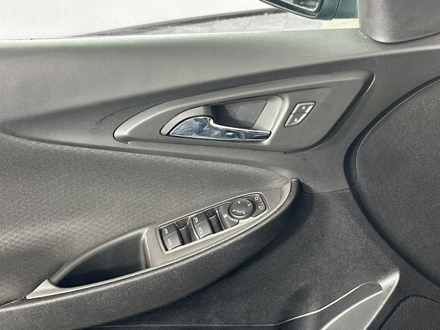 2022 Chevrolet Malibu FWD LS