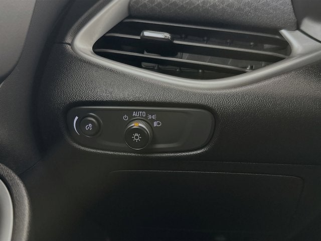 2022 Chevrolet Malibu FWD LS