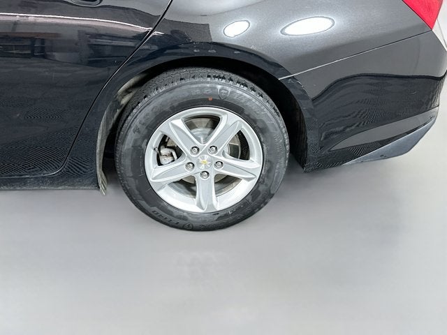 2022 Chevrolet Malibu FWD LS