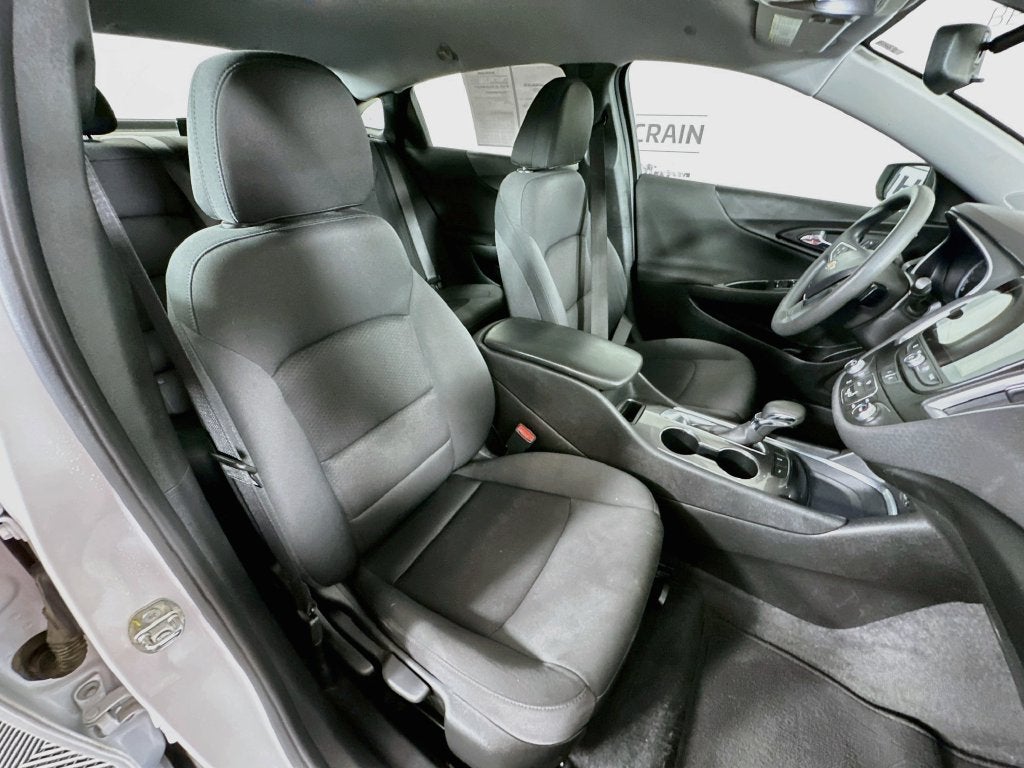2021 Chevrolet Malibu FWD 1FL