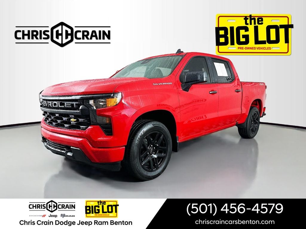 2023 Chevrolet Silverado 1500 4WD Crew Cab Short Bed Custom