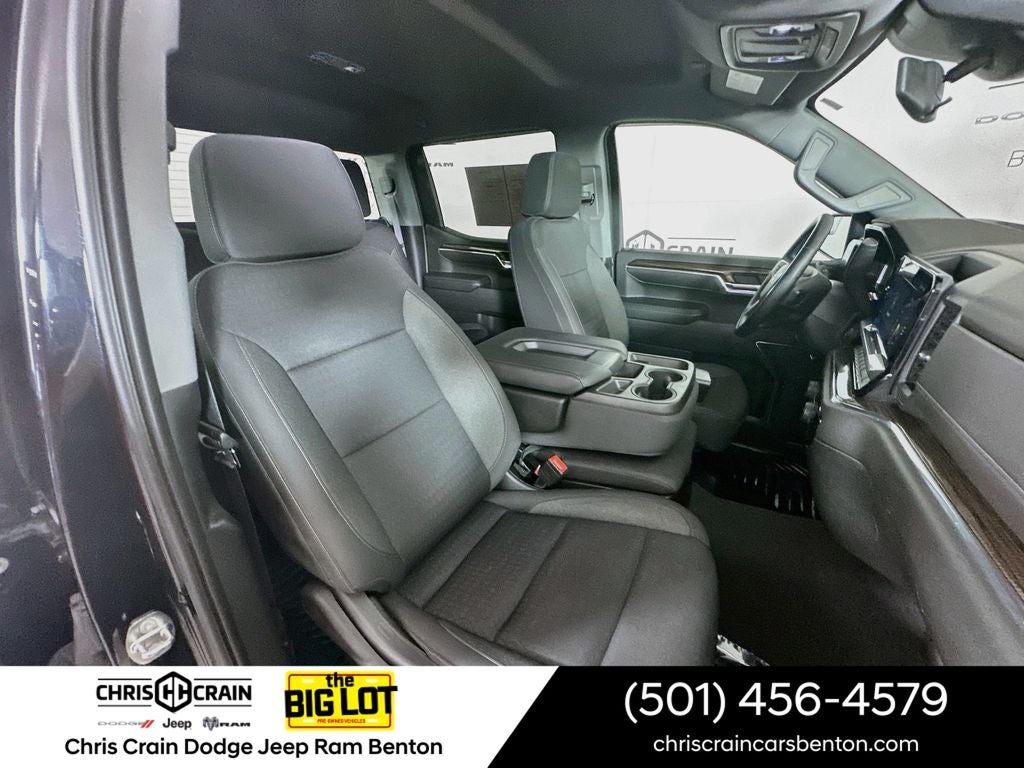 2023 Chevrolet Silverado 1500 4WD Crew Cab Short Bed LT with 2FL