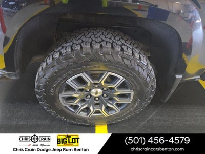 2023 Chevrolet Colorado 4WD Crew Cab Short Box Z71