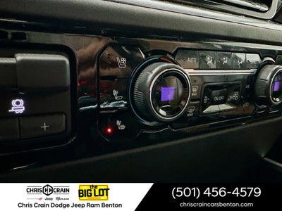 2023 Chevrolet Silverado 1500 4WD Crew Cab Short Bed High Country