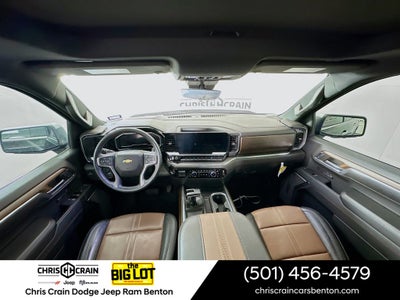 2023 Chevrolet Silverado 1500 4WD Crew Cab Short Bed High Country