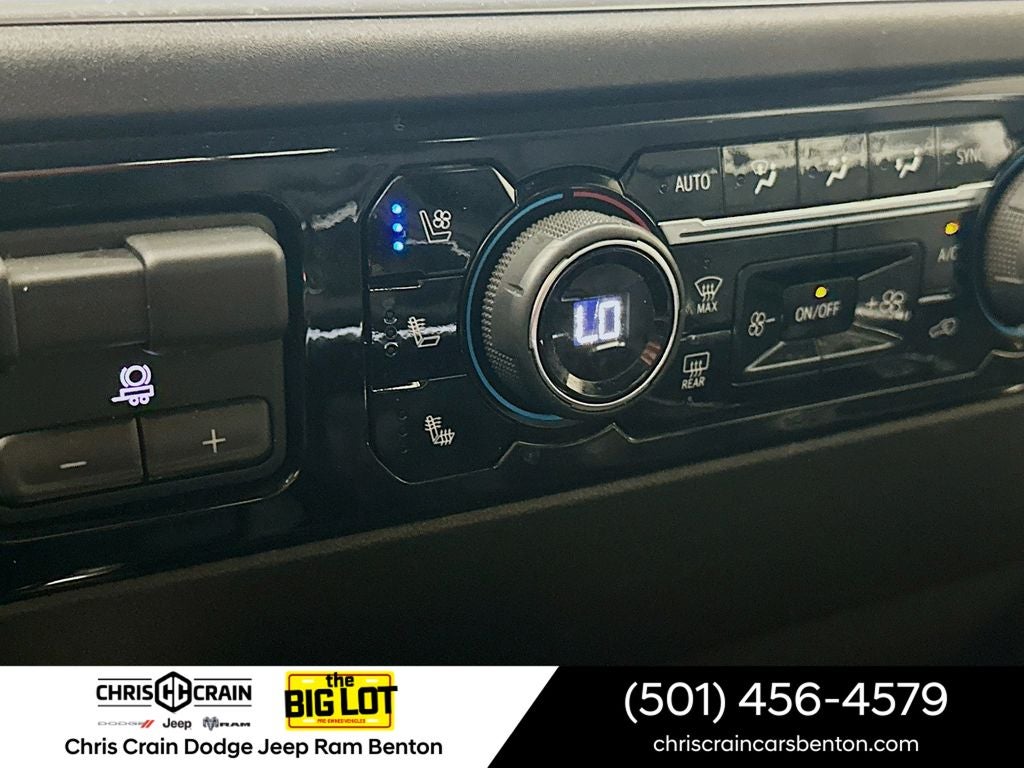 2025 Chevrolet Silverado 1500 4WD Crew Cab Short Bed LTZ