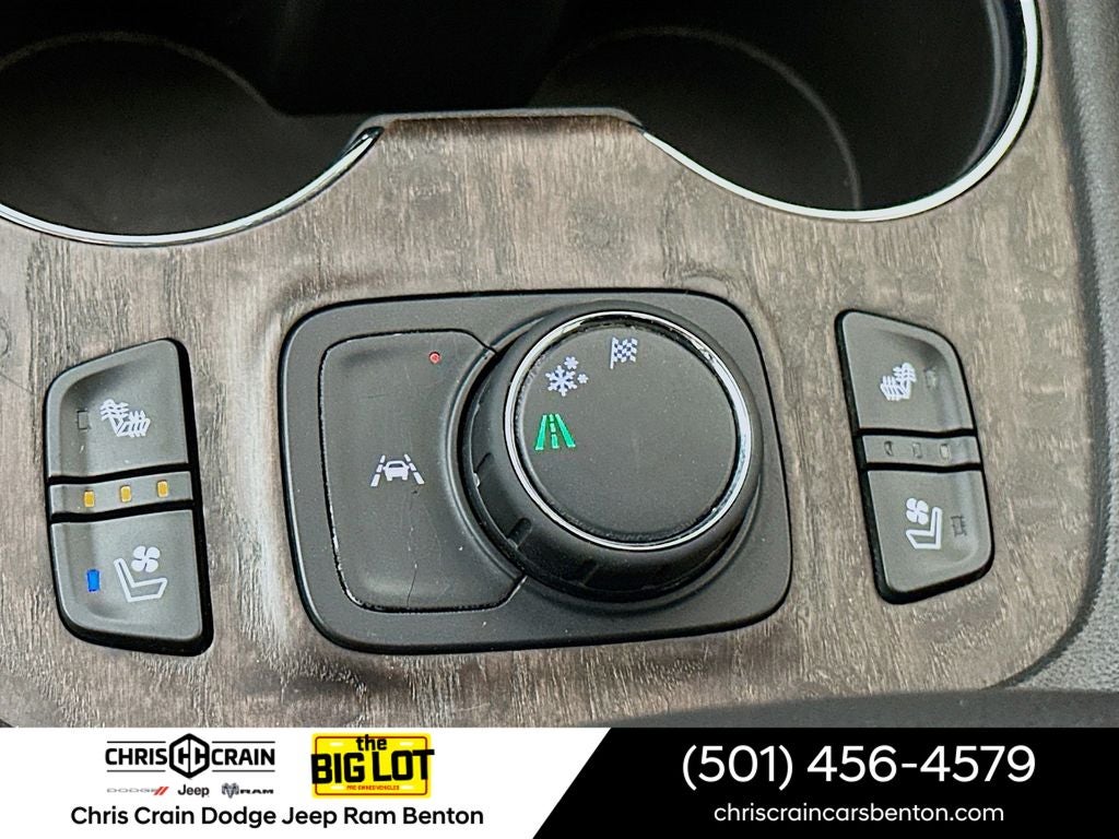 2023 GMC Acadia FWD Denali