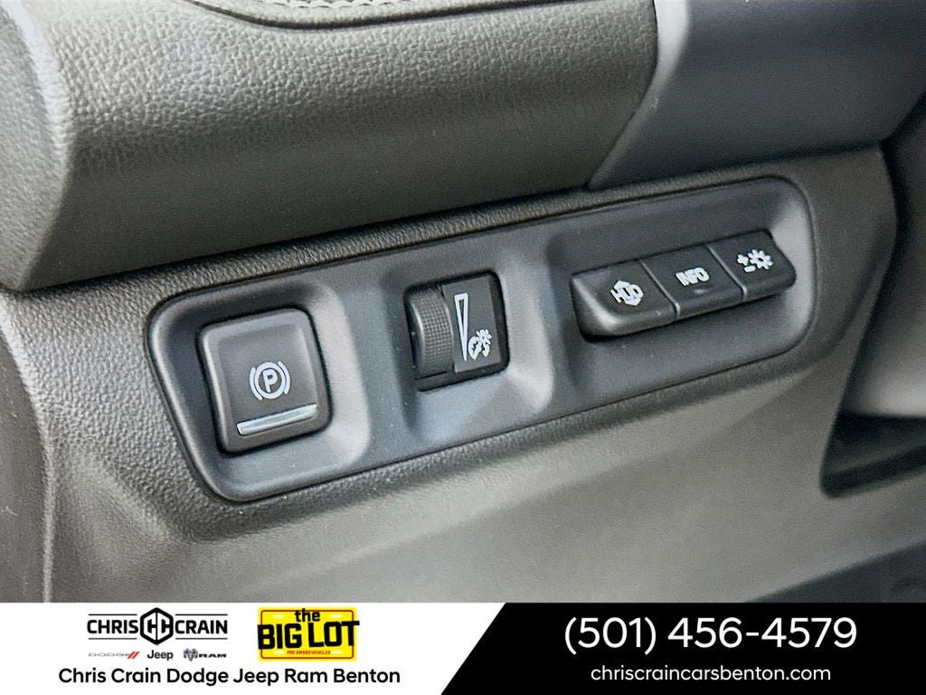 2023 GMC Acadia FWD Denali