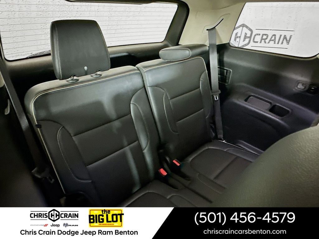 2023 GMC Acadia FWD Denali