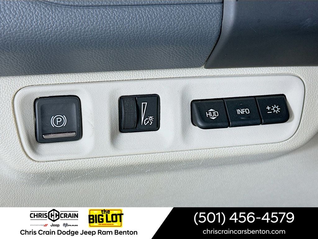 2023 GMC Acadia AWD Denali