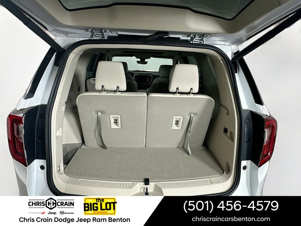 2023 GMC Acadia AWD Denali