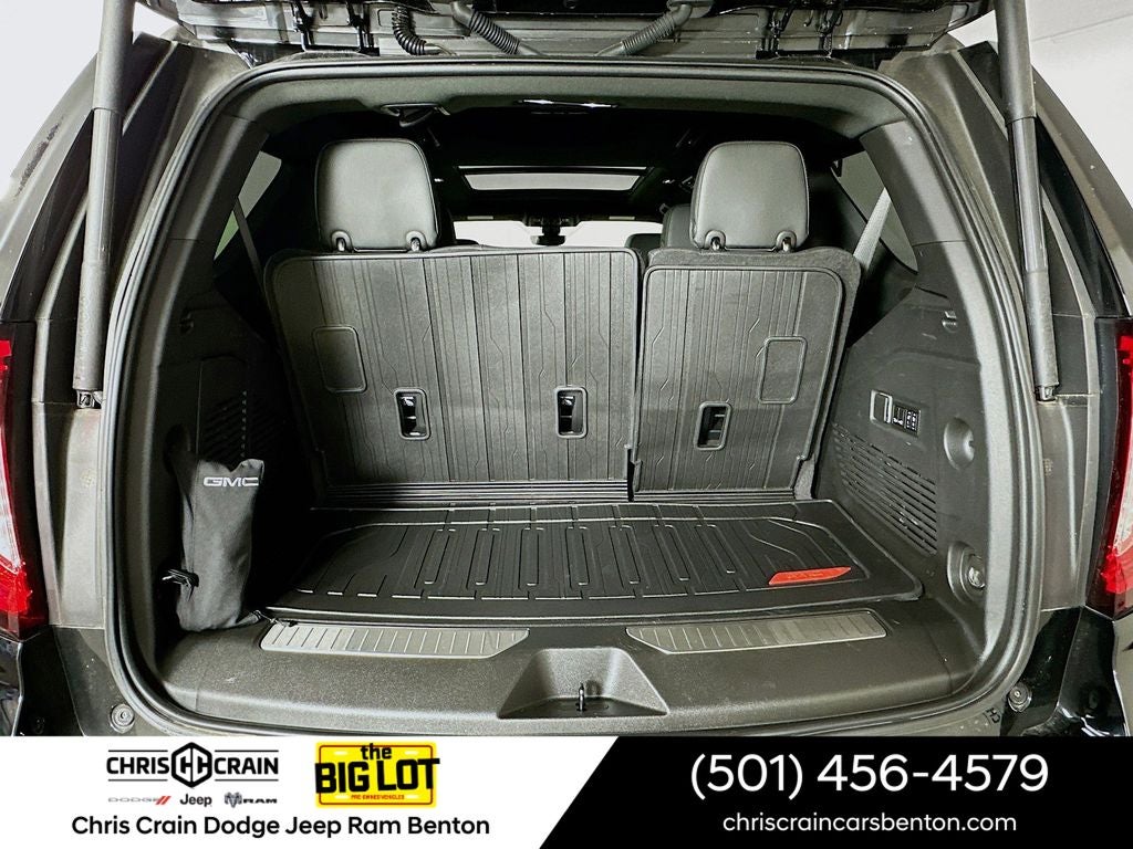 2022 GMC Yukon 4WD Denali