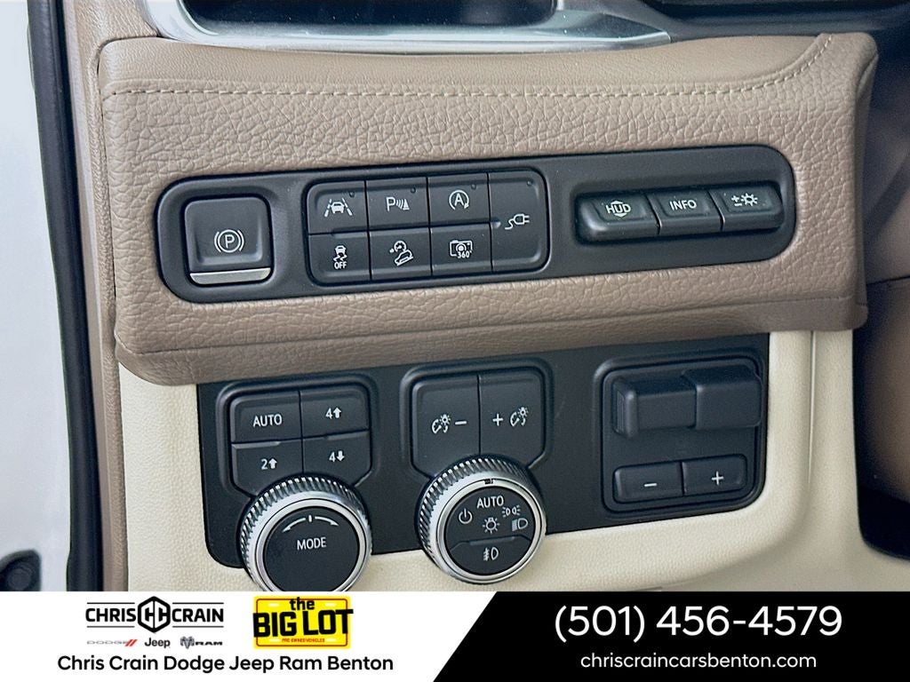 2022 GMC Yukon XL 4WD Denali