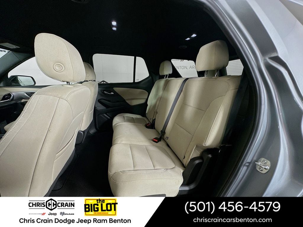2023 Chevrolet Traverse FWD LS