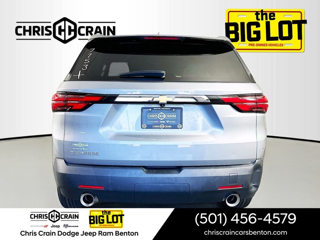 2023 Chevrolet Traverse FWD LS