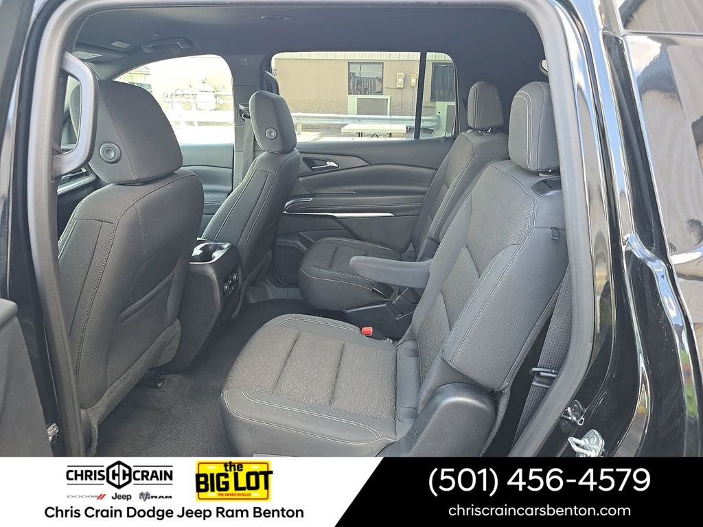 2025 Chevrolet Traverse FWD LT