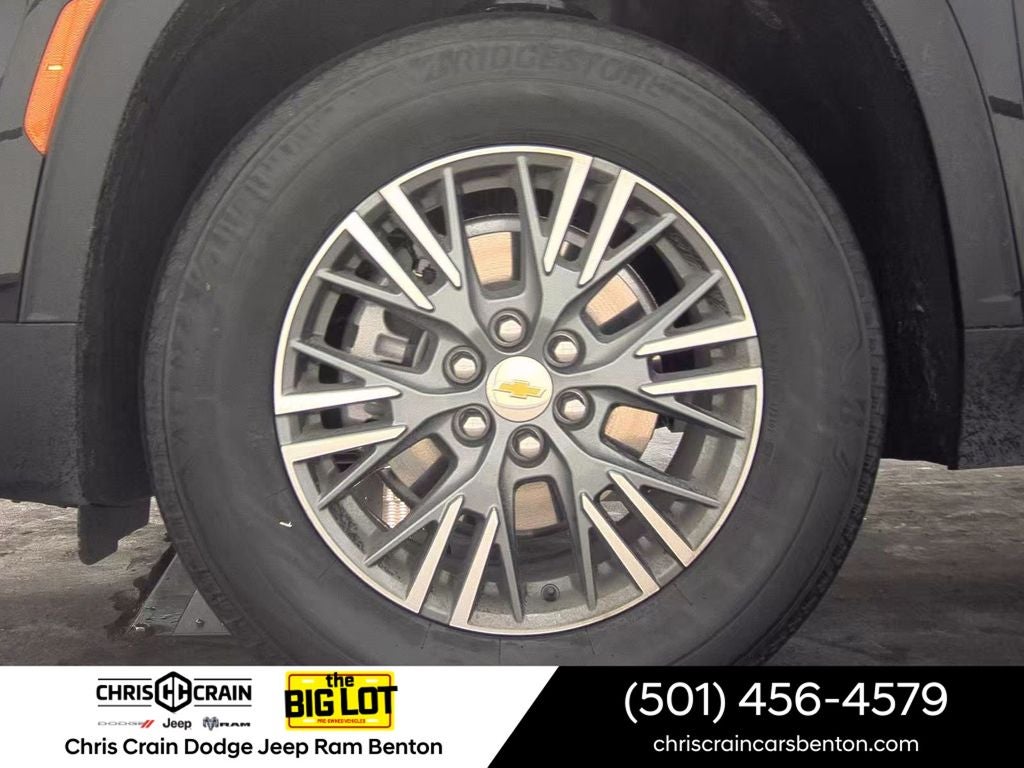 2025 Chevrolet Traverse FWD LT