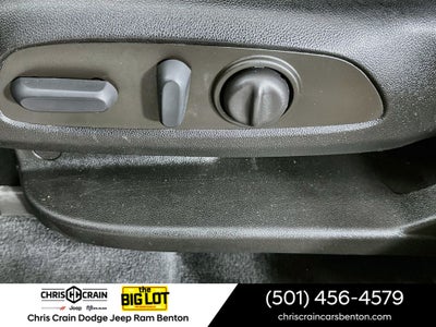 2023 Chevrolet Traverse AWD LT Cloth
