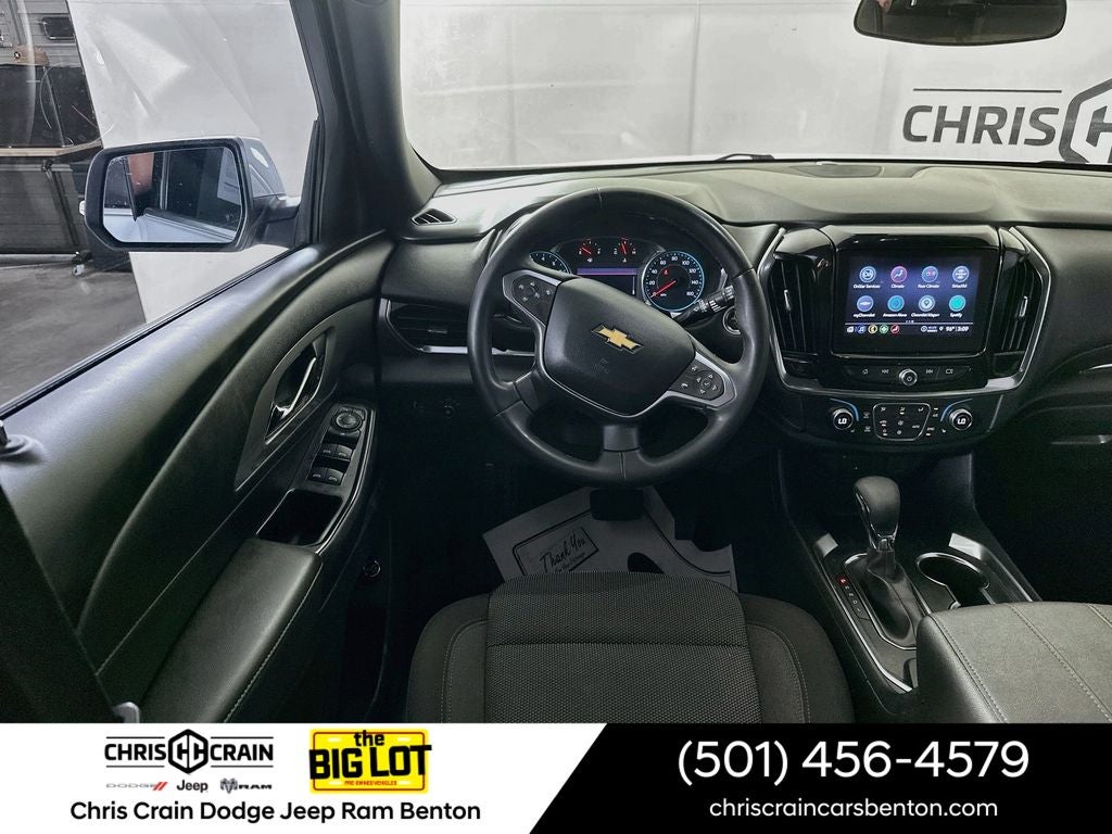 2023 Chevrolet Traverse AWD LT Cloth