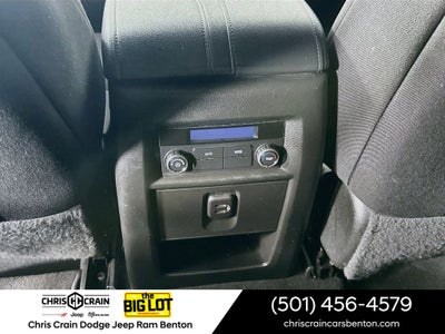 2023 Chevrolet Traverse AWD LT Cloth
