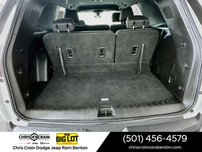 2023 Chevrolet Traverse AWD LT Cloth