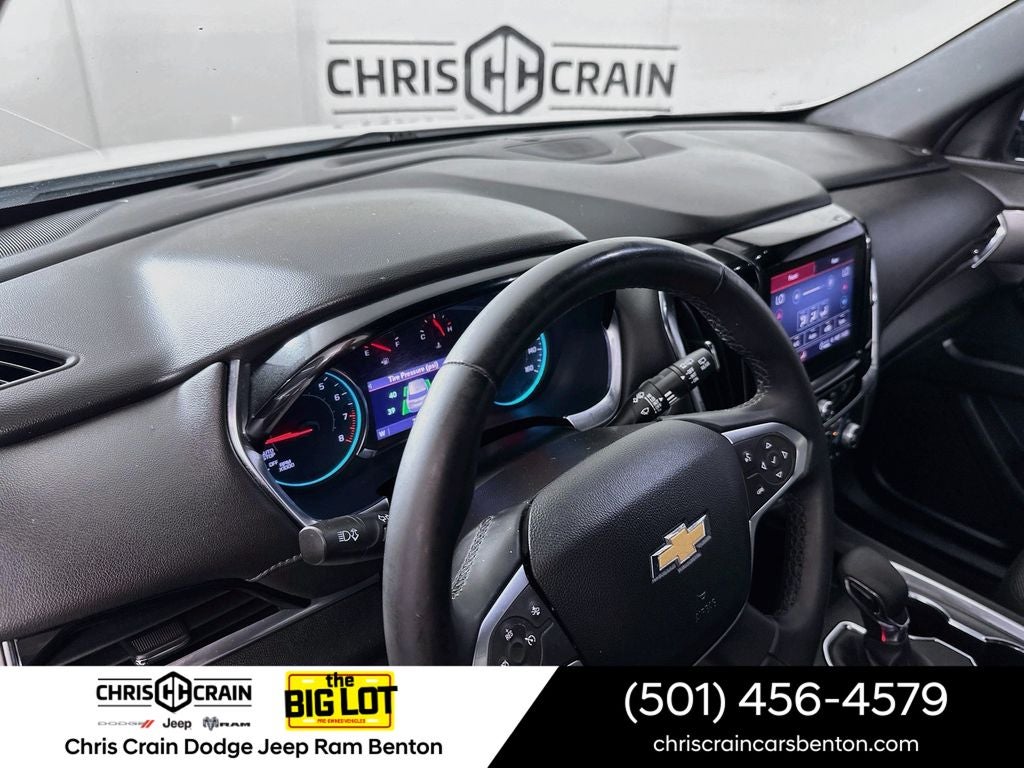 2023 Chevrolet Traverse AWD LT Cloth