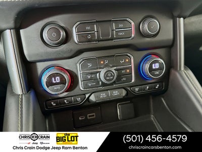 2023 Chevrolet Suburban 2WD Premier